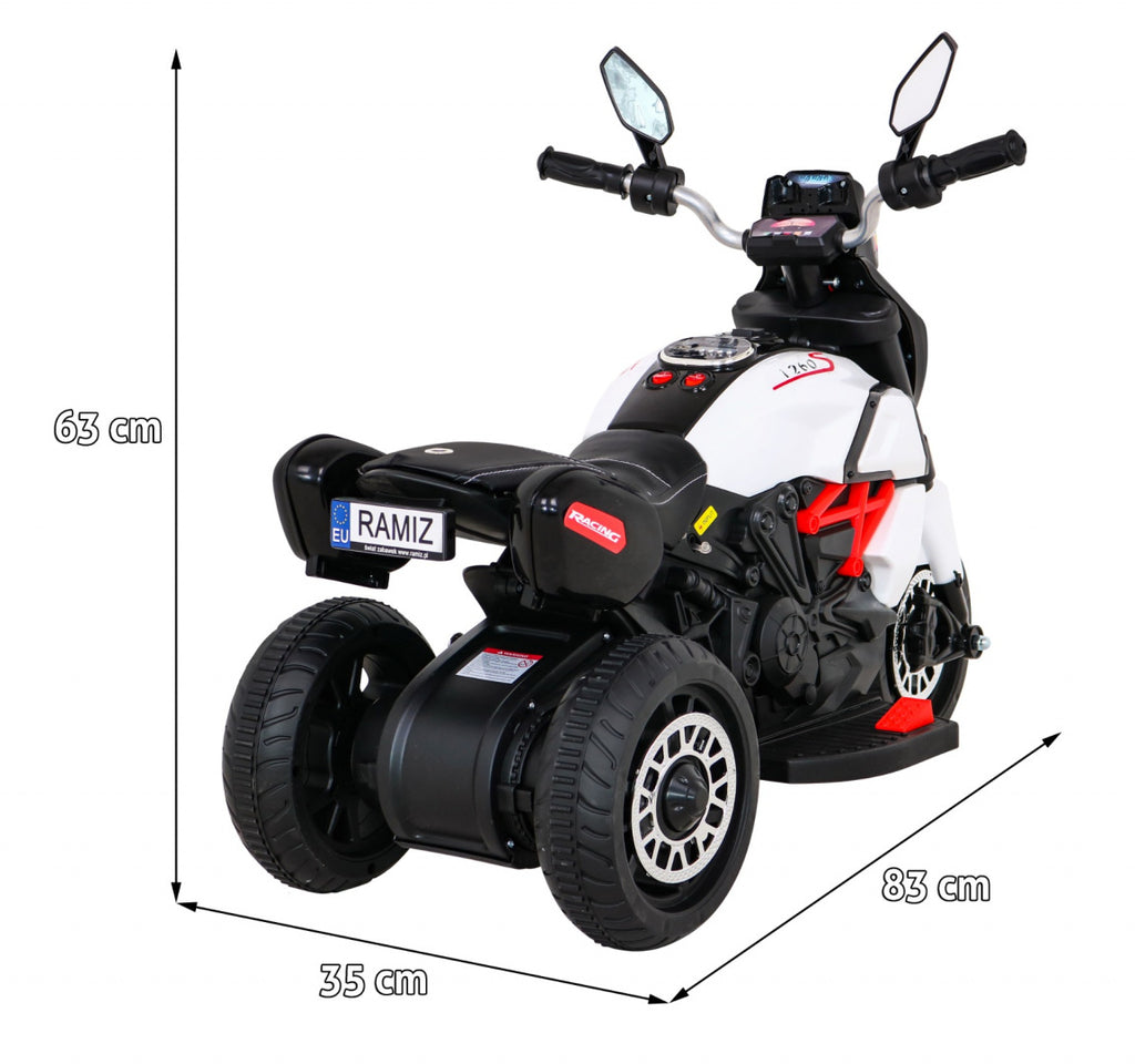 Motor Fast Tourist White