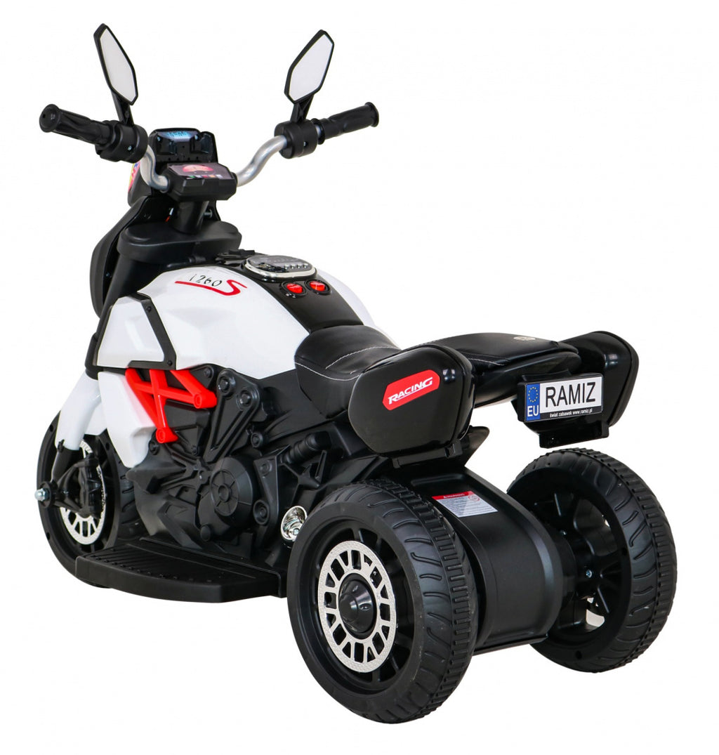 Motor Fast Tourist White