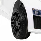 Vehicle Audi R8 White