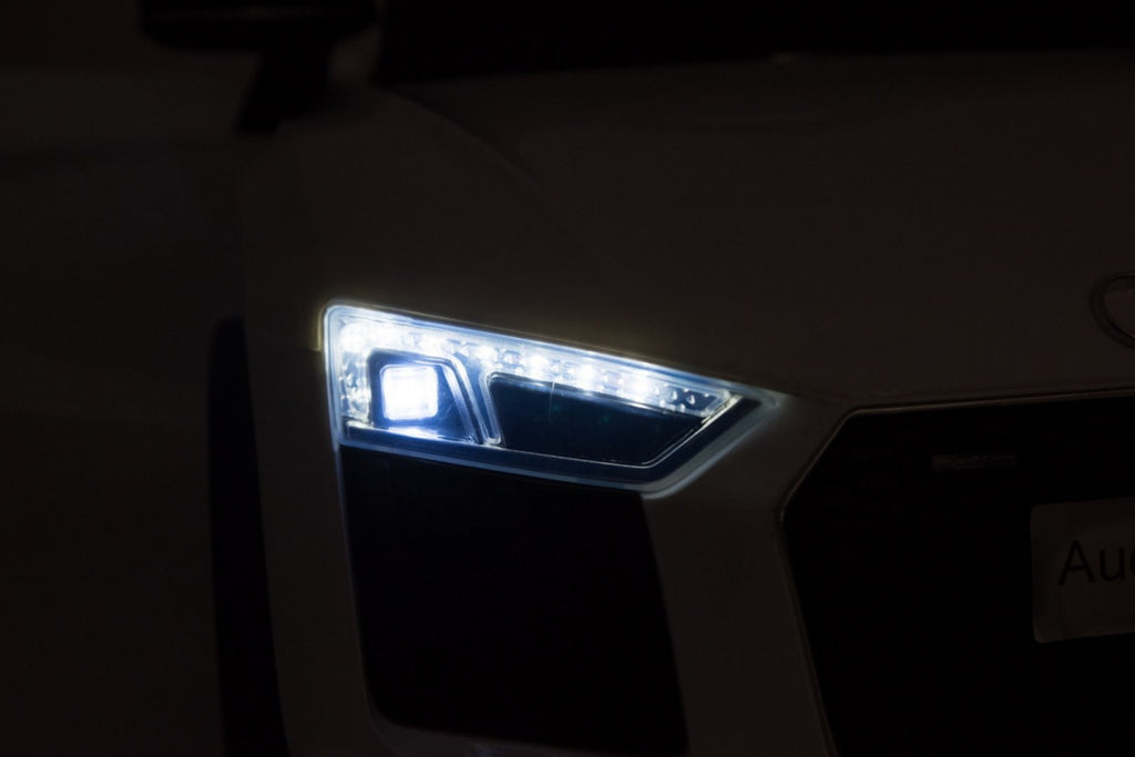 Elektrické autíčko Audi R8 HL1818 – biele