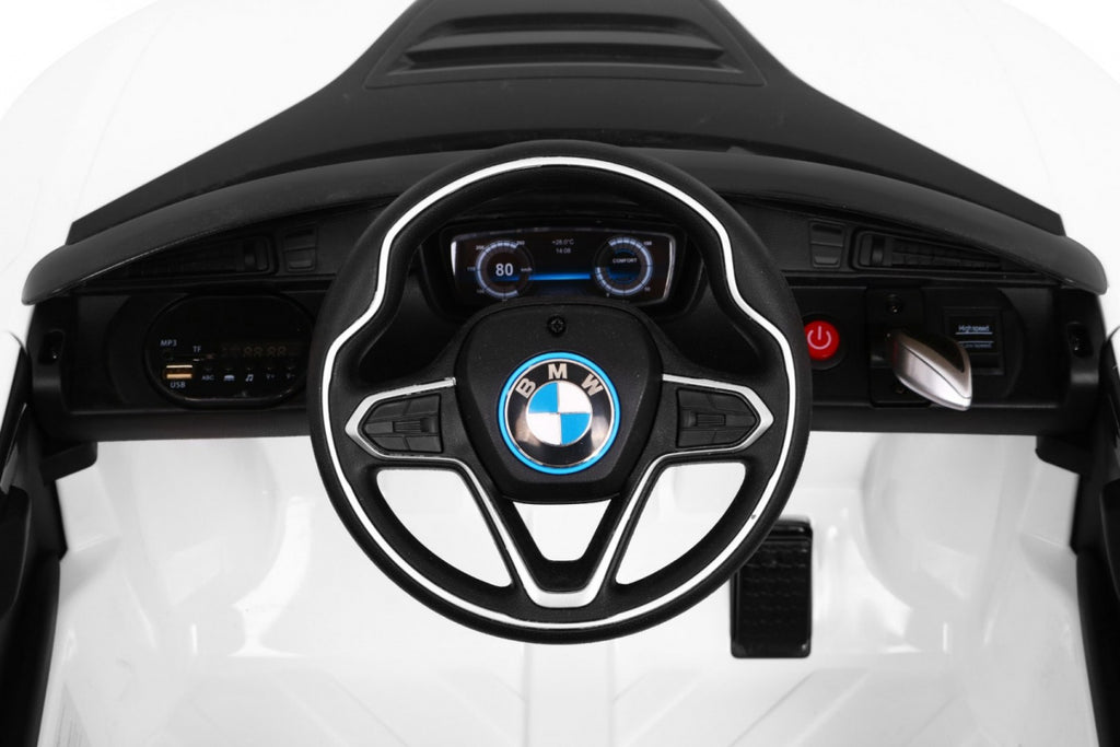VEHICLE BMW I8 LIFT White