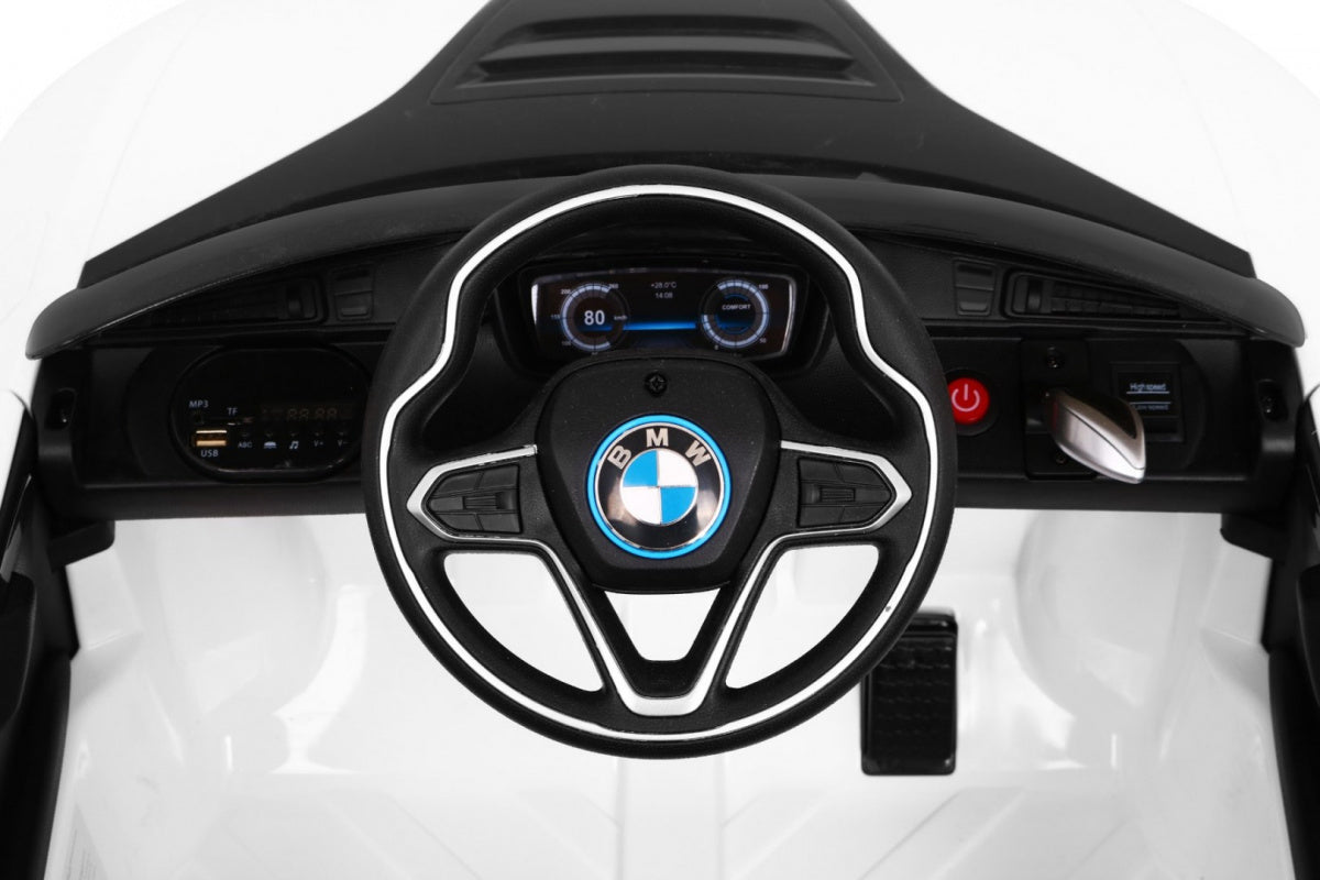VEHICLE BMW I8 LIFT White