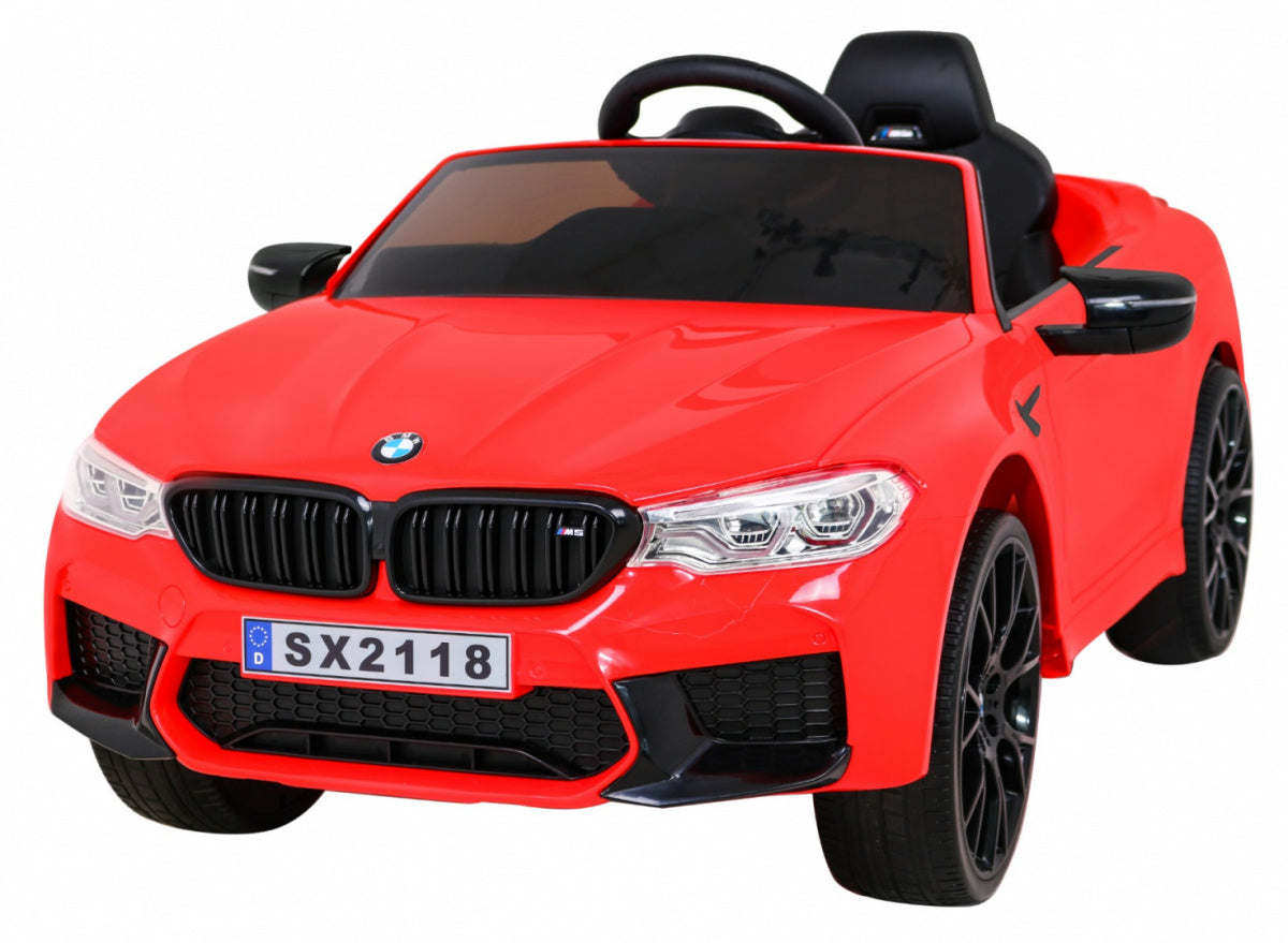 Vehicle BMW M5 DRIFT Red