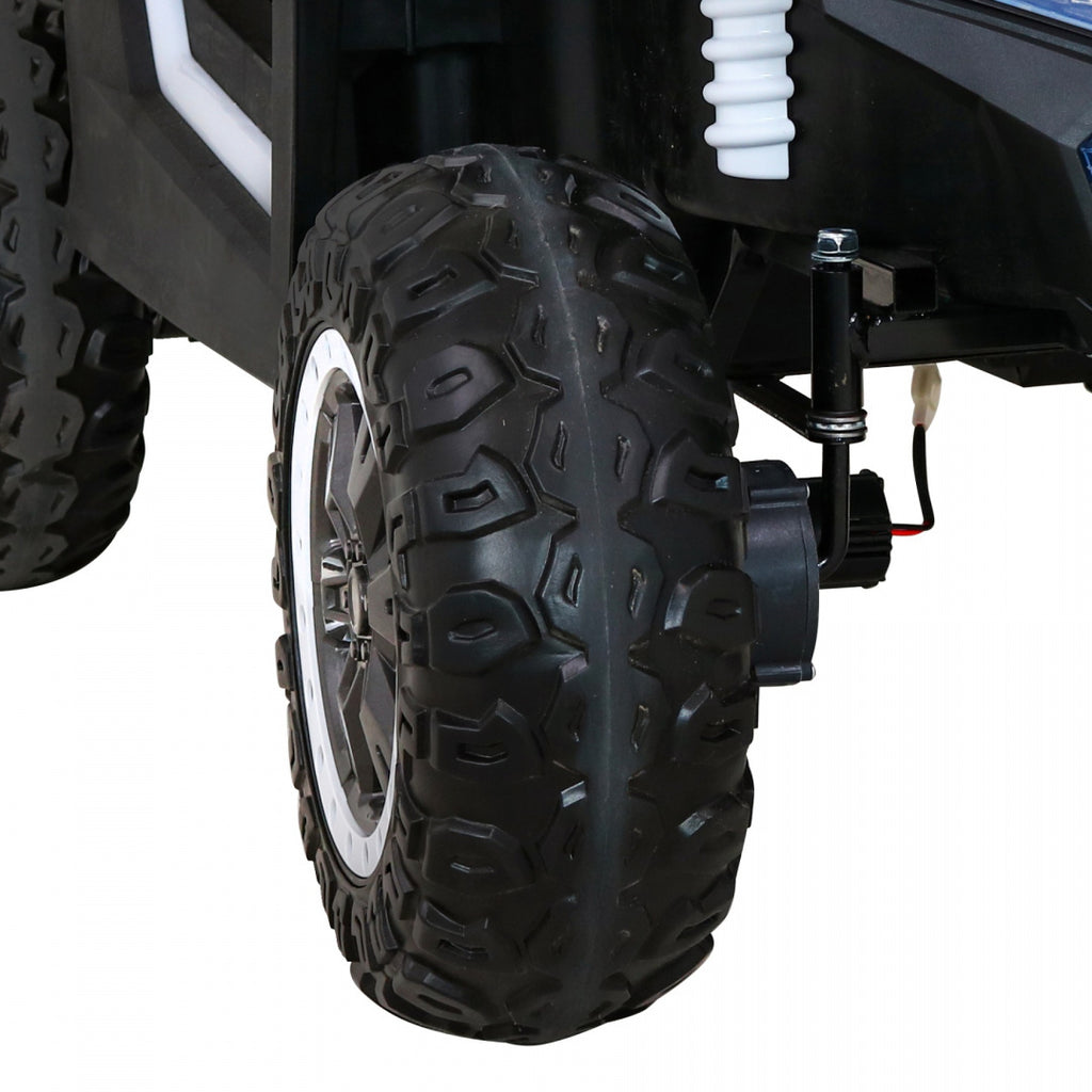 Vehicle Buggy ATV Racing 4x4 White