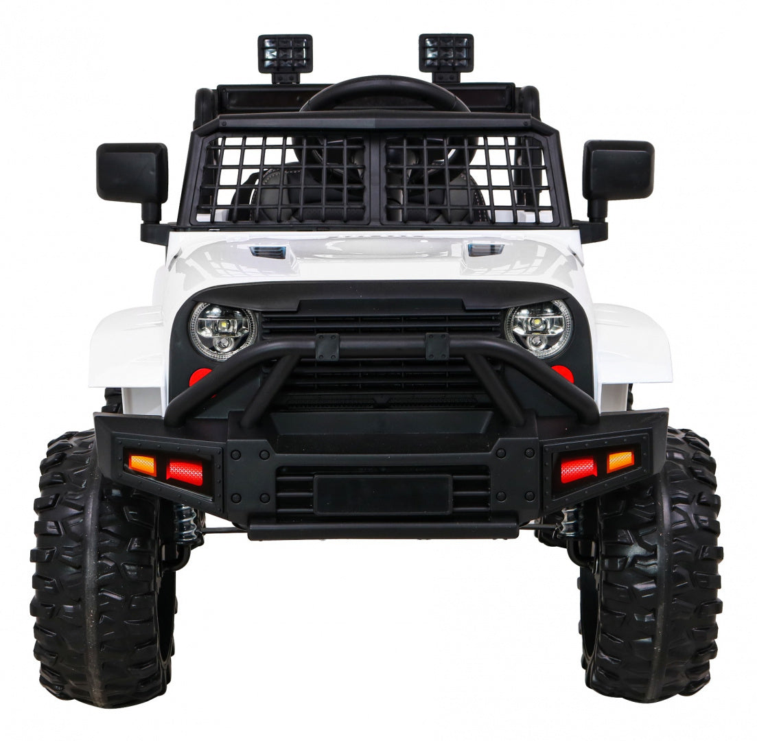 Vehicle Jeep Dark Night White