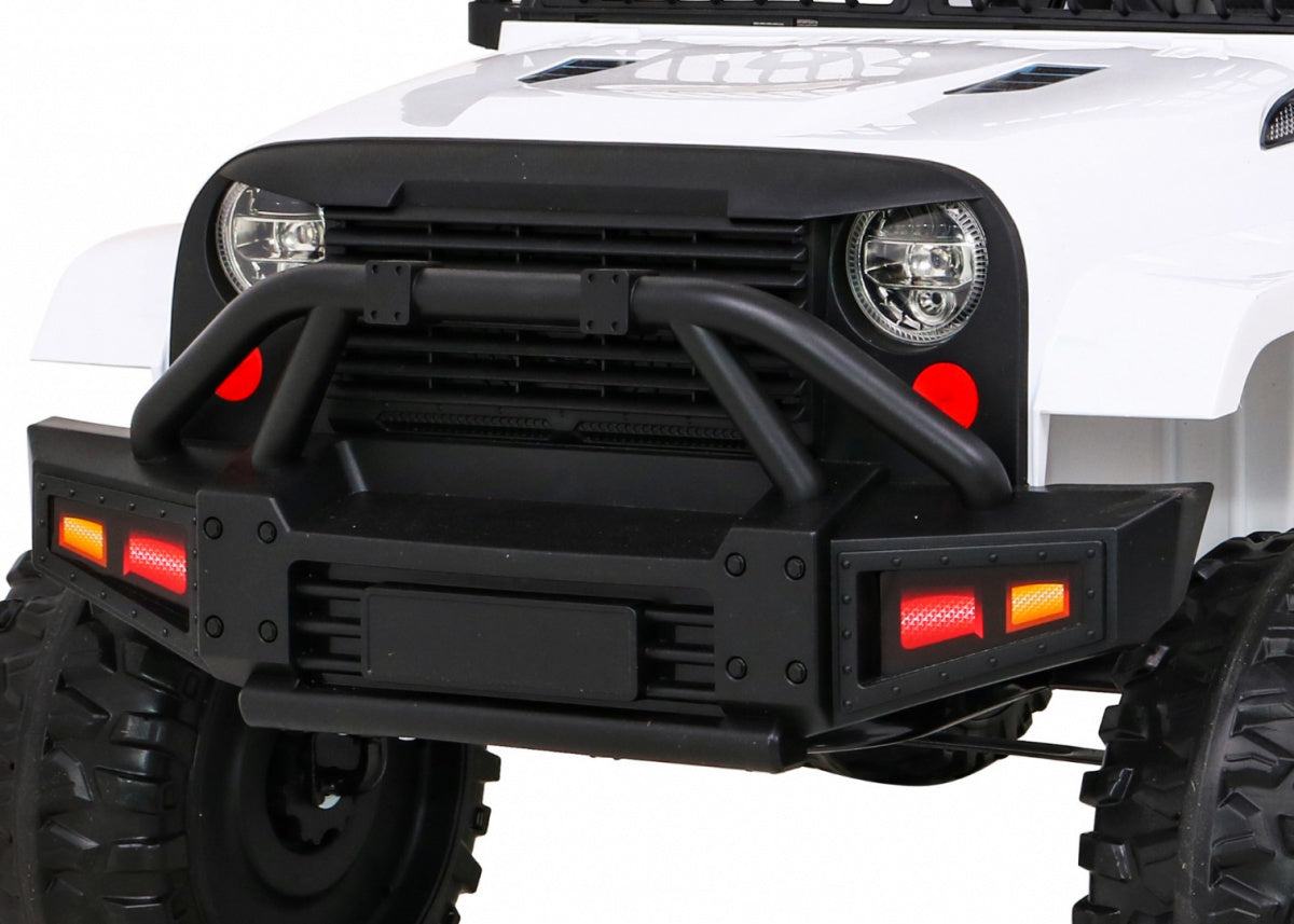 Vehicle Jeep Dark Night White