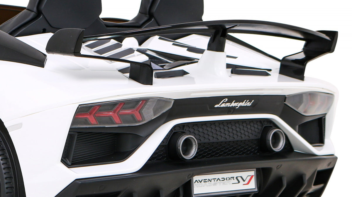 Vehicle Lamborghini SVJ DRIFT White