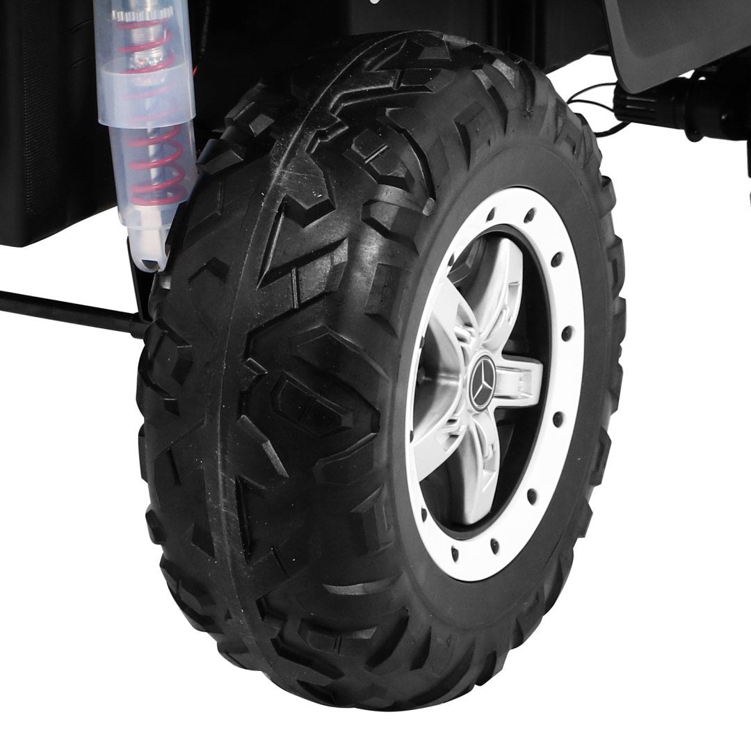 Elektrické autíčko Mercedes-Benz Unimog 12 V / 14 Ah – biele