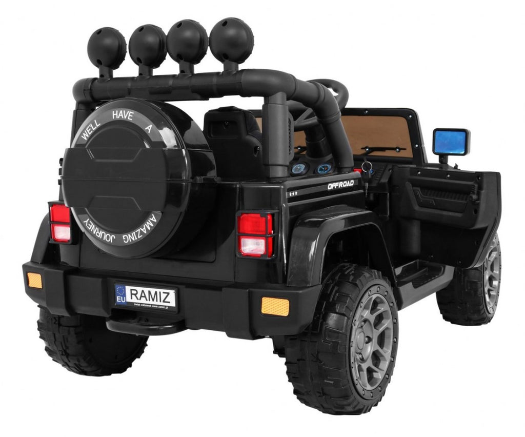 Full Time off-road vehicle 4WD Black
