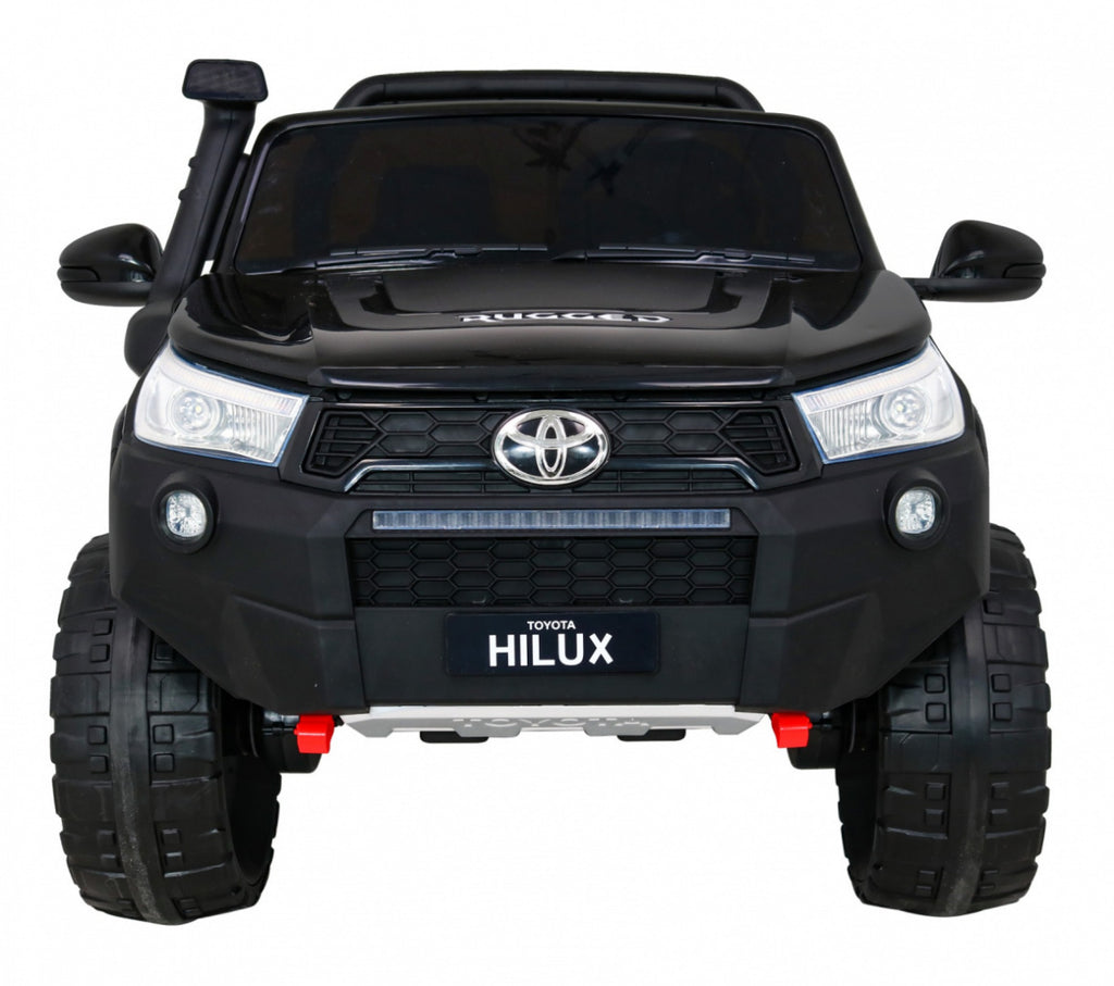 Vehicle Toyota Hilux Black