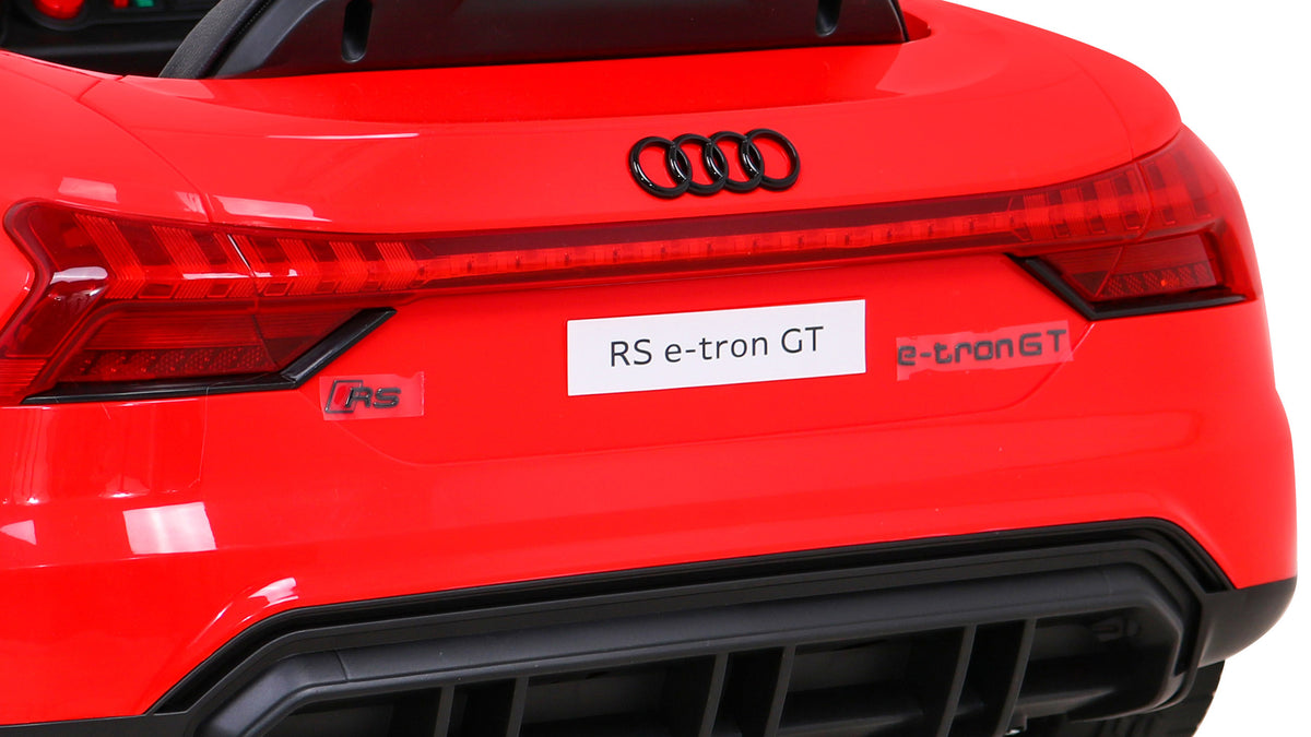 Elektrické autíčko Audi RS e-tron GT 12 V – červené