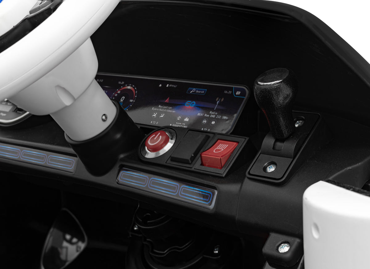 Elektrické autíčko Mercedes Mercedes-Benz AMG EQA čierna