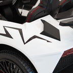 Vehicle Lamborghini Aventador SV White