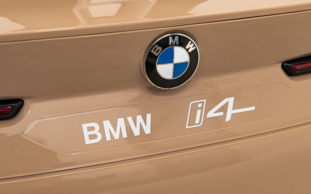 BMW I4 Gold