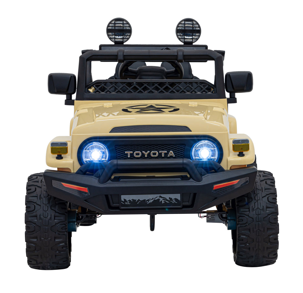 Toyota FJ Cruiser Beige