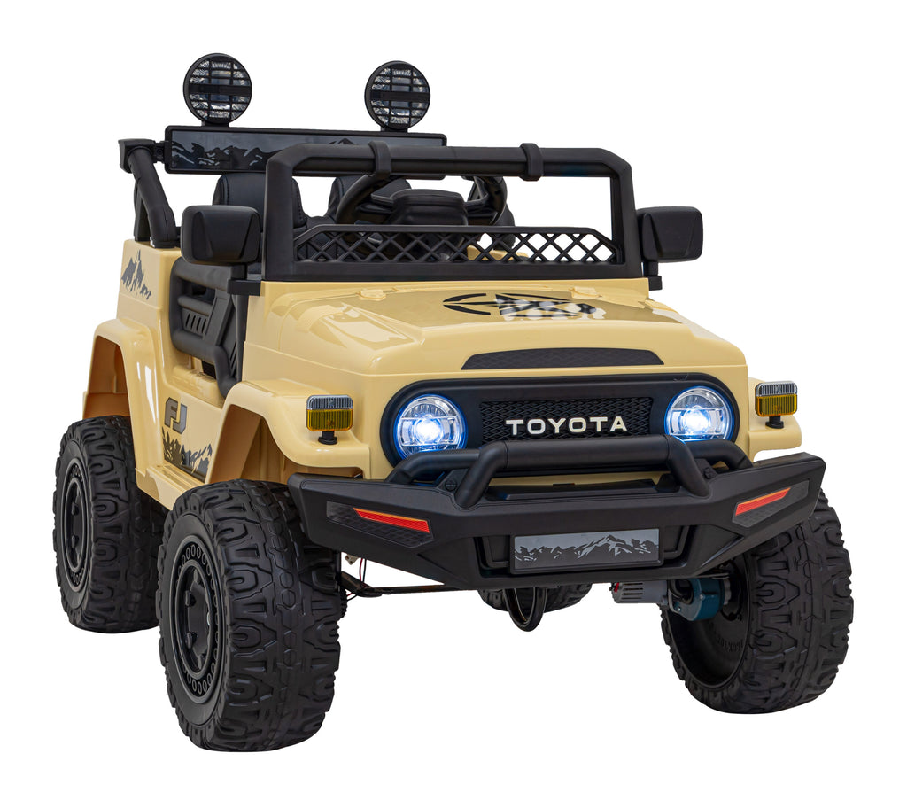 Toyota FJ Cruiser Beige