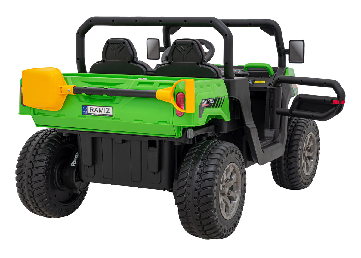 Pick-up vehicle Speed 900 Green