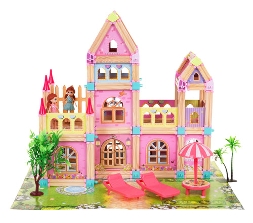 Wooden House + Accessories 183pcs.