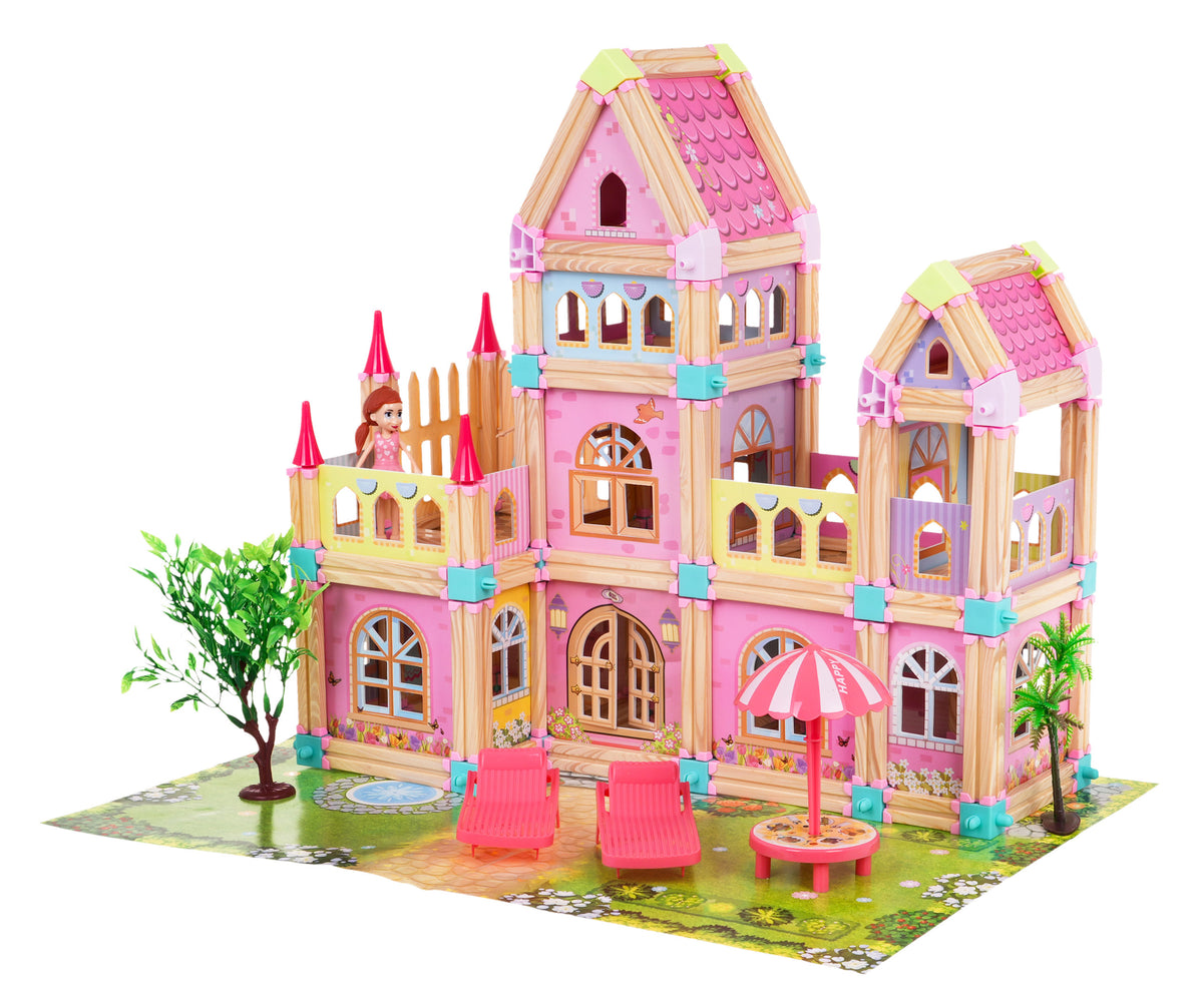 Wooden House + Accessories 183pcs.