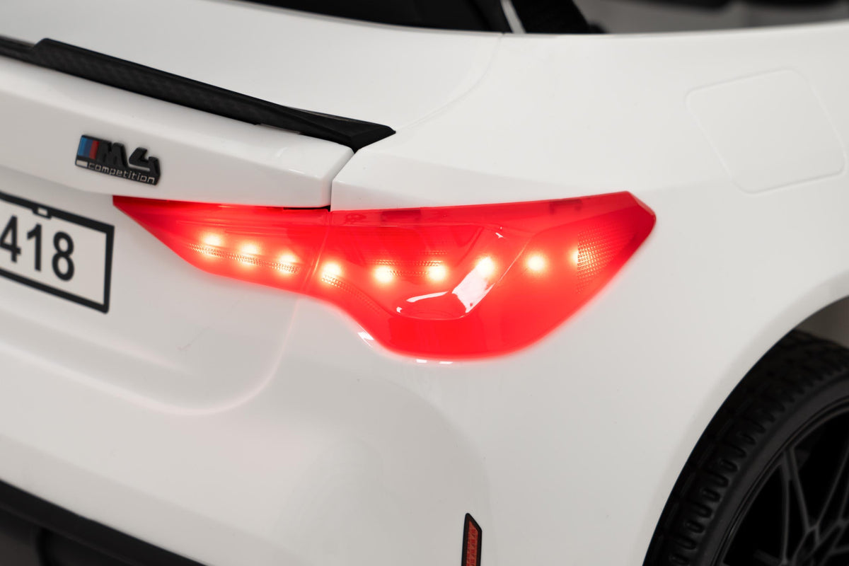 Vehicle BMW M4 White