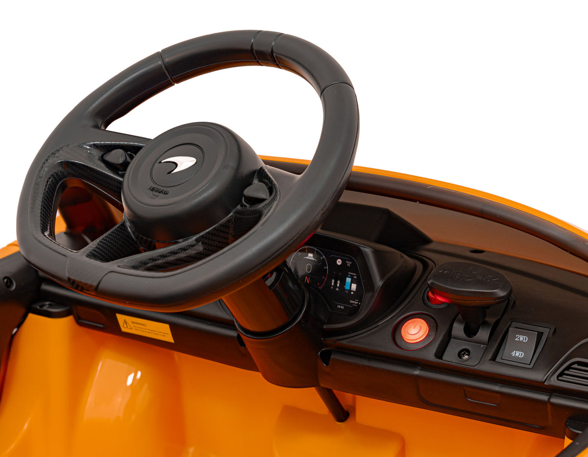 Elektrické autíčko Mclaren Artura oranžová