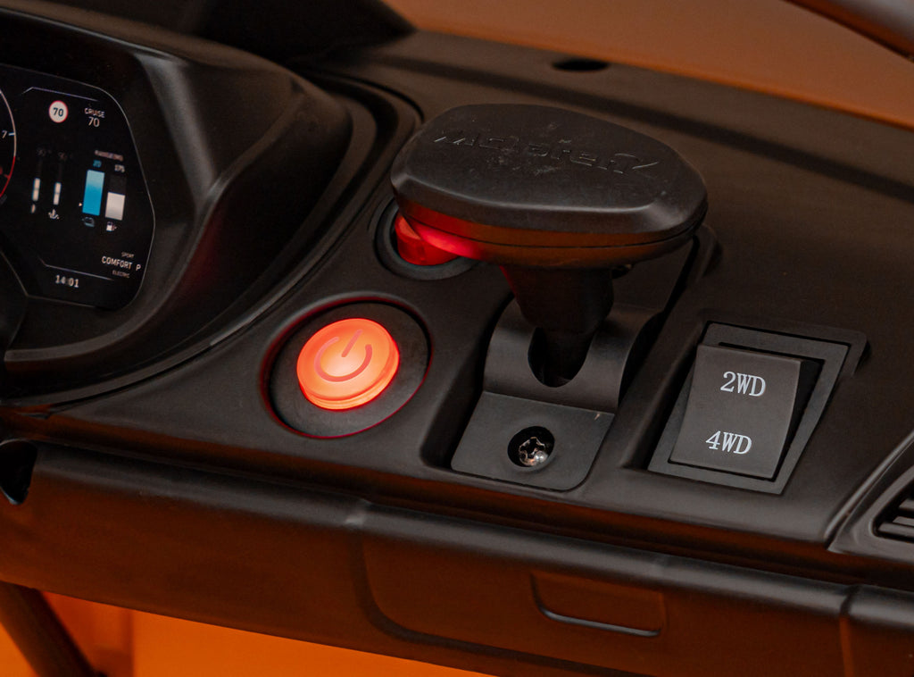 Elektrické autíčko Mclaren Artura oranžová
