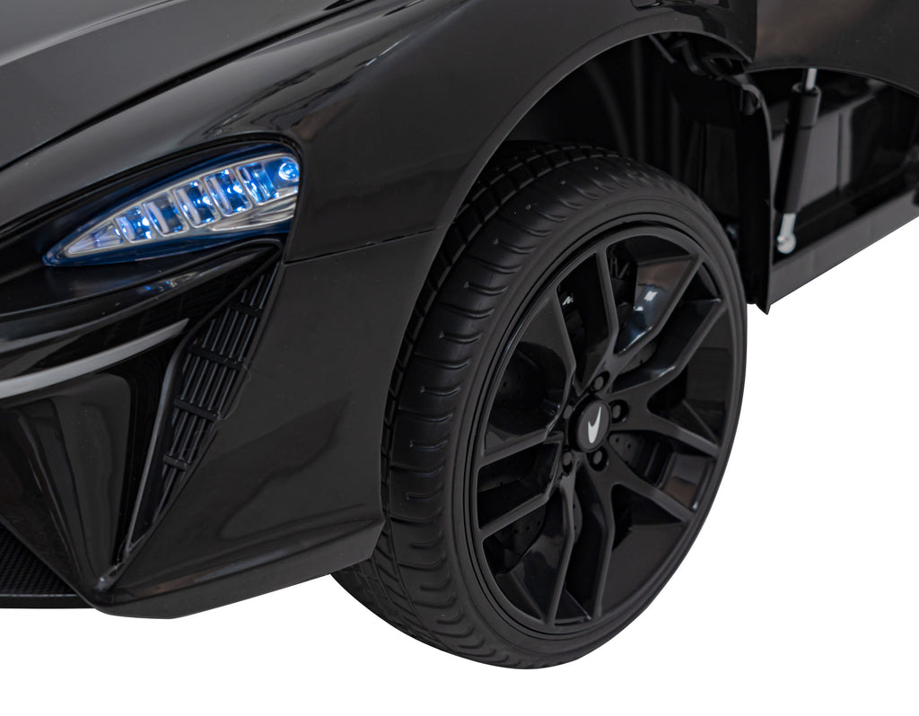 Mclaren Artura vehicle Black