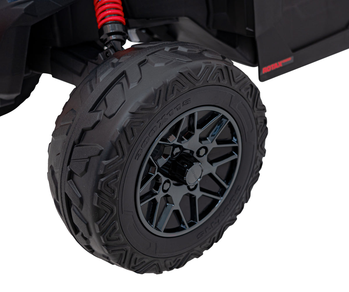 Vehicle ATV CAN-AM Maverick Red