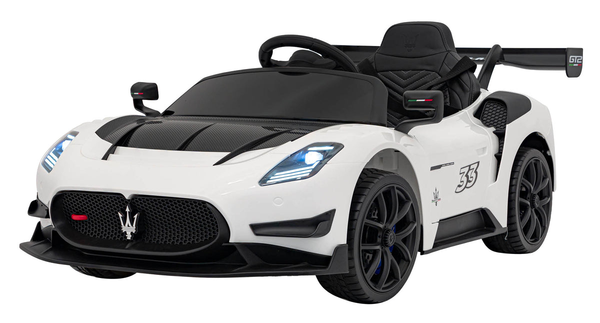 Maserati MC20 GT2 vehicle White