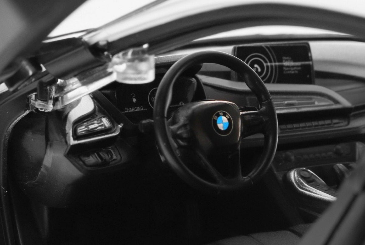 R/C toy car the BMW i8 White 1:14 RASTAR