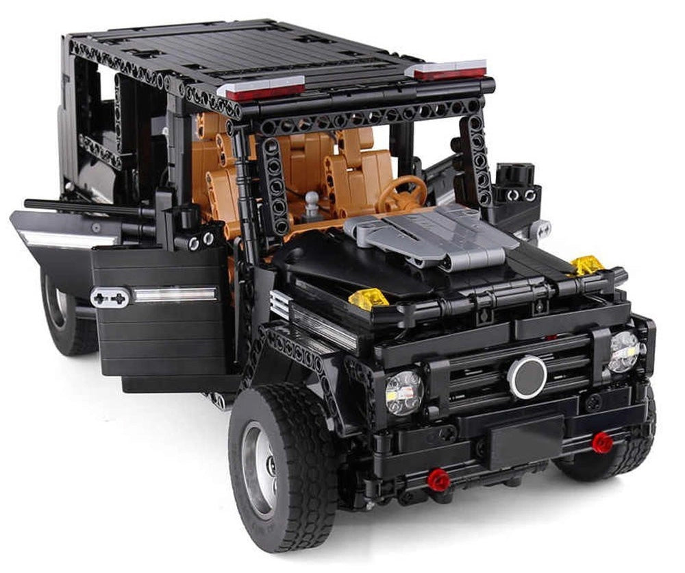 Off-road Car Block Set 1722 pcs. Black