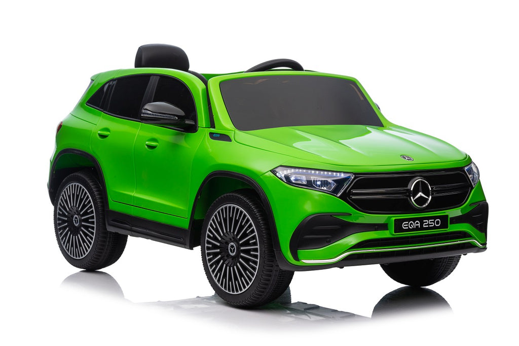 Vehicle Mercedes Benz EQA 250 Green