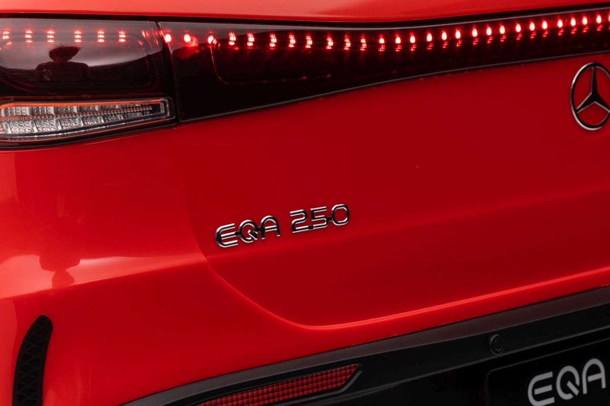 Elektrické autíčko Mercedes-Benz EQA 250 červená