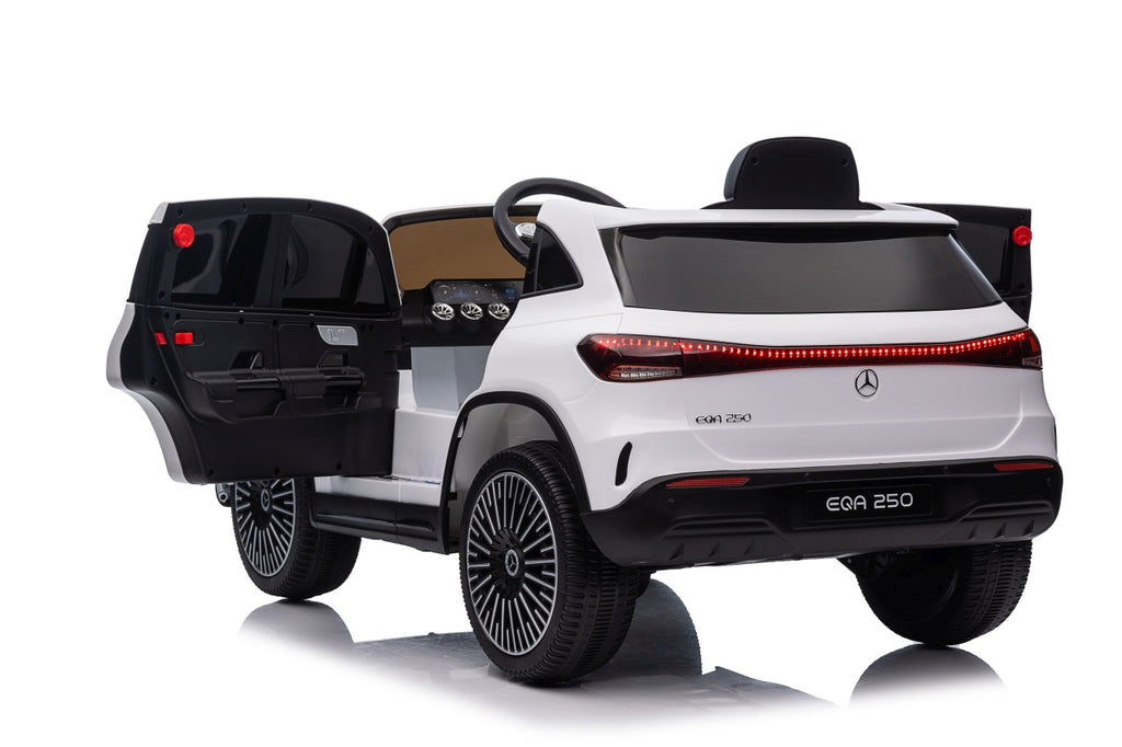 Vehicle Mercedes Benz EQA 250 White