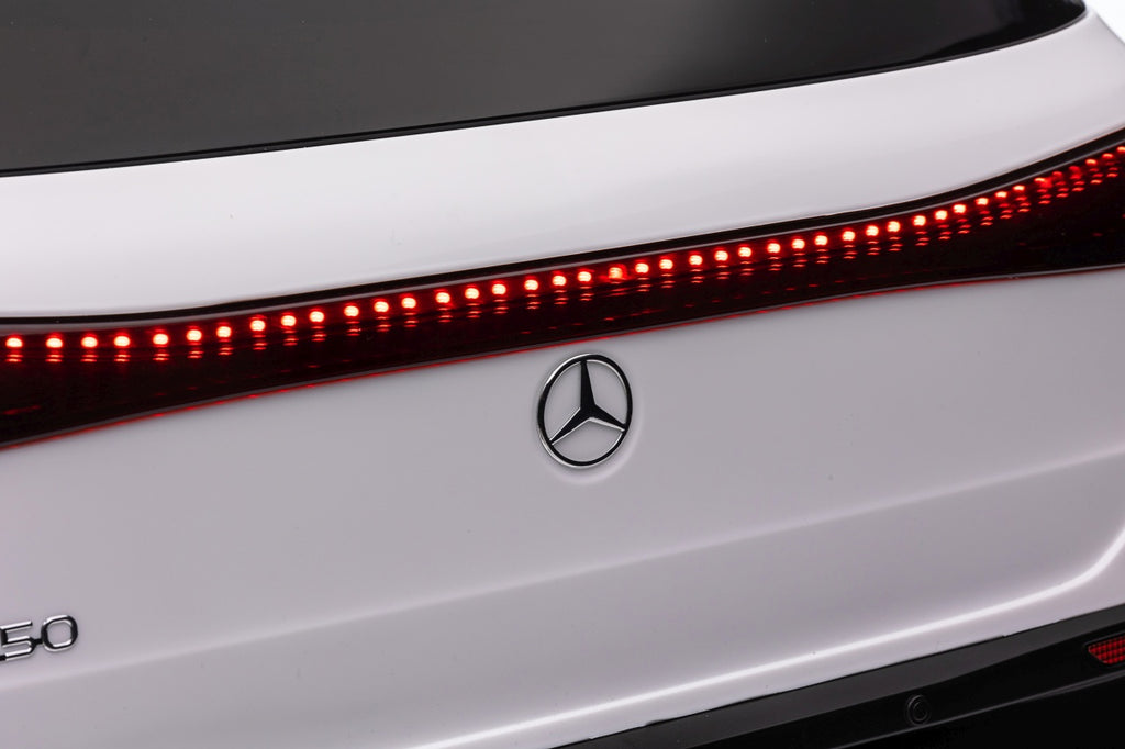 Vehicle Mercedes Benz EQA 250 White