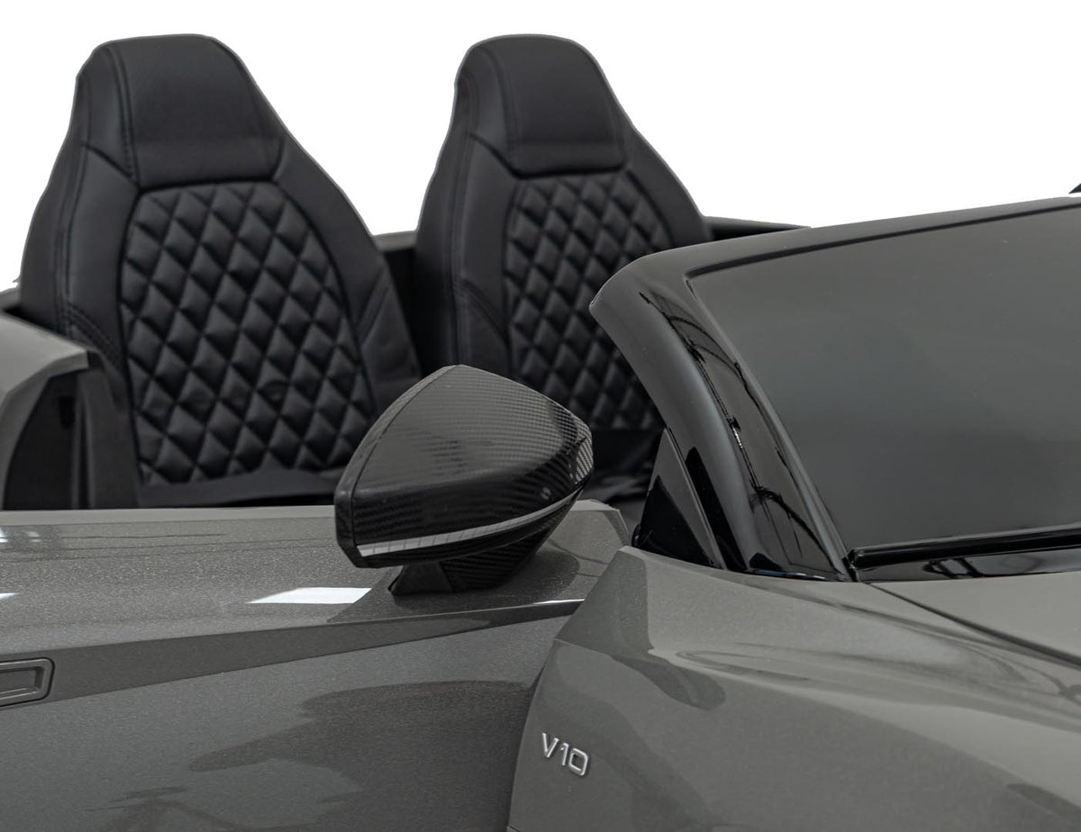 Audi Spyder R8 LIFT vehicle Grey
