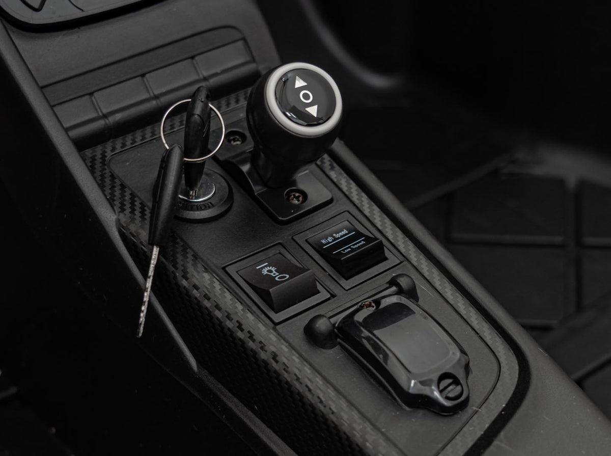 Audi Spyder R8 LIFT vehicle Blue