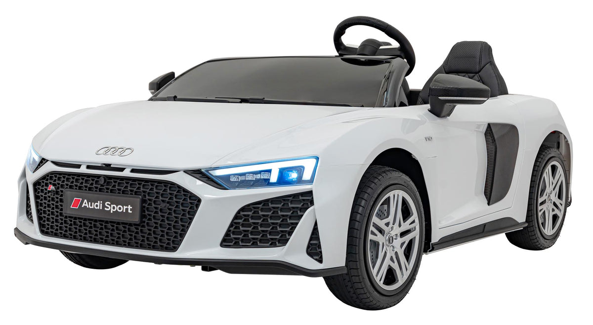 Audi Spyder R8 LIFT vehicle White