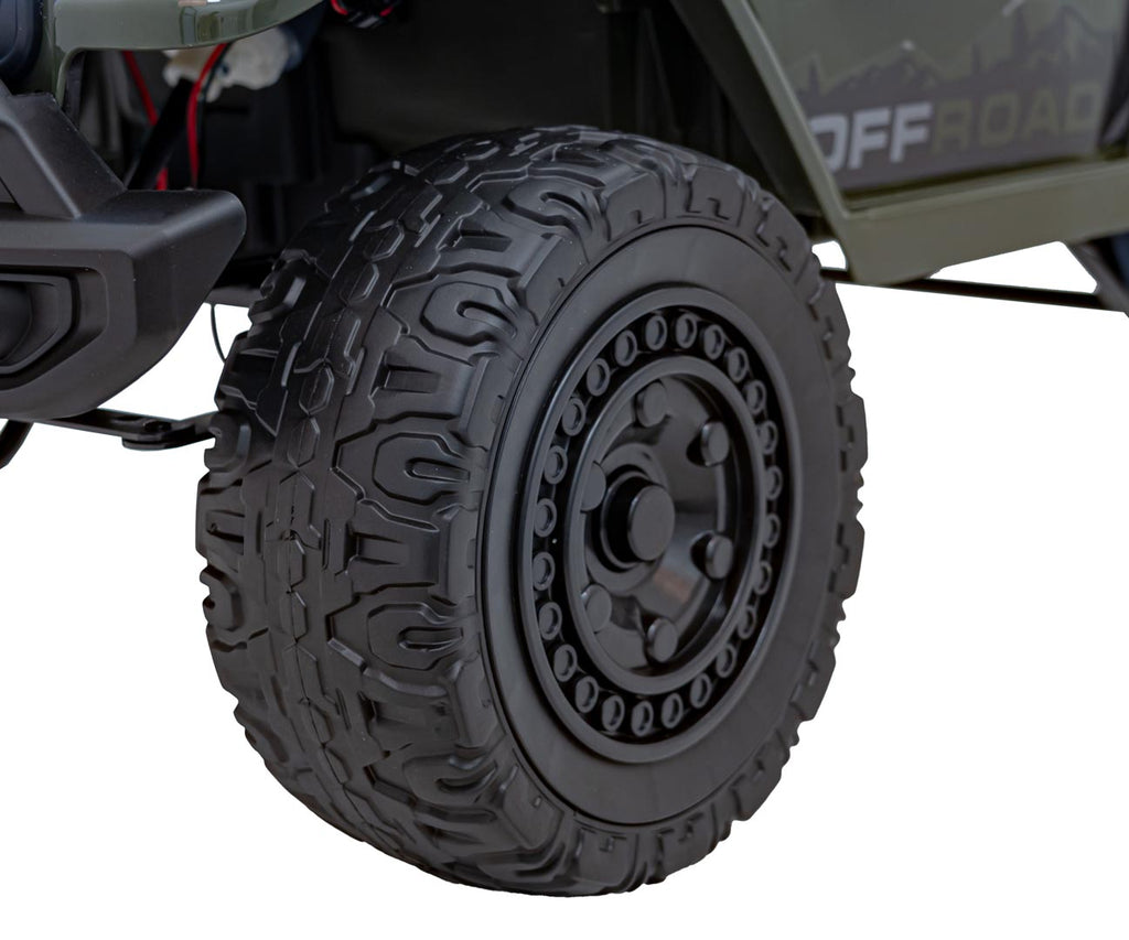 Off-Road CLIMBER vehicle Green