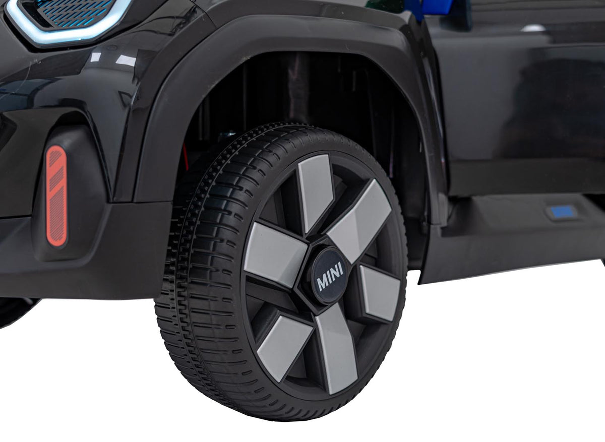 Mini Concept Aceman vehicle Black
