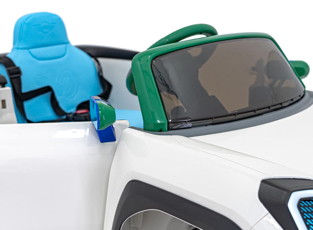 Mini Concept Aceman vehicle White