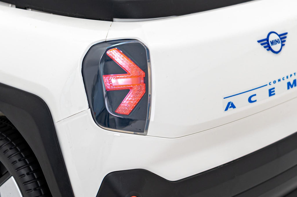 Mini Concept Aceman vehicle White