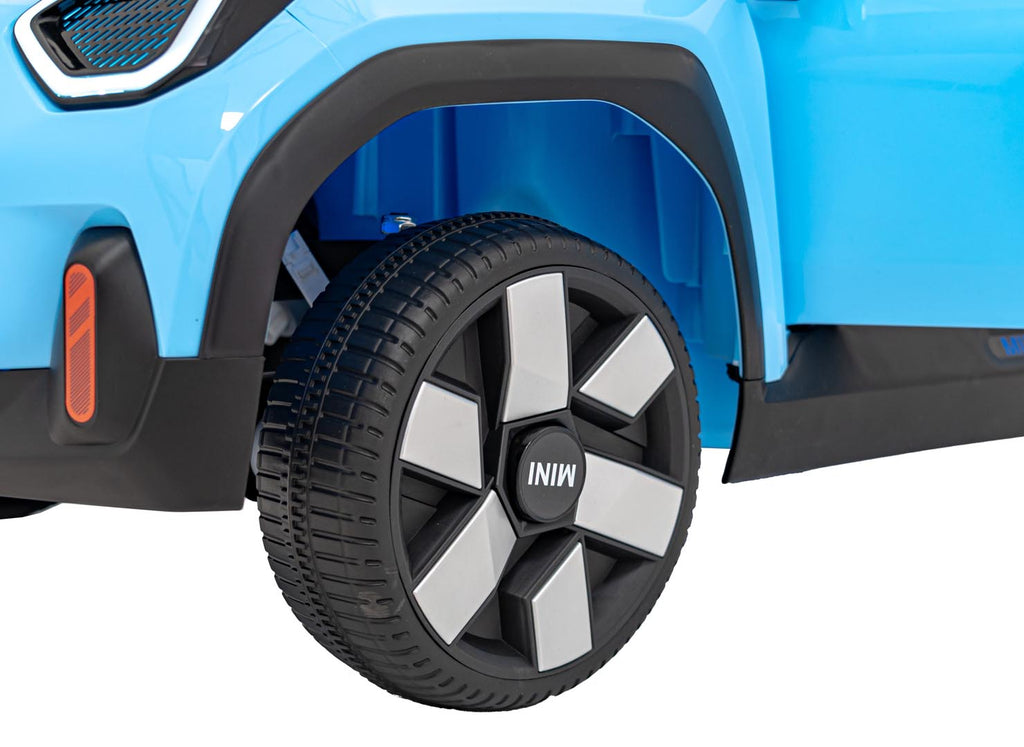 Mini Concept Aceman vehicle Blue