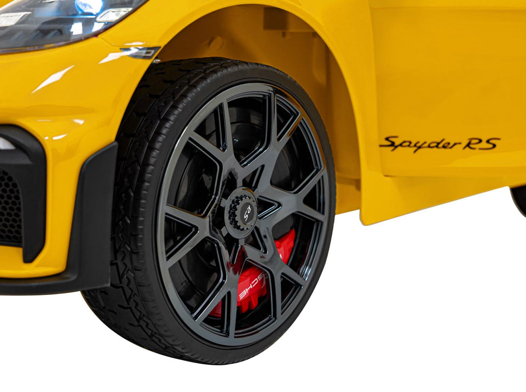 Porsche Spyder RS 718  vehicle Painting Yellow