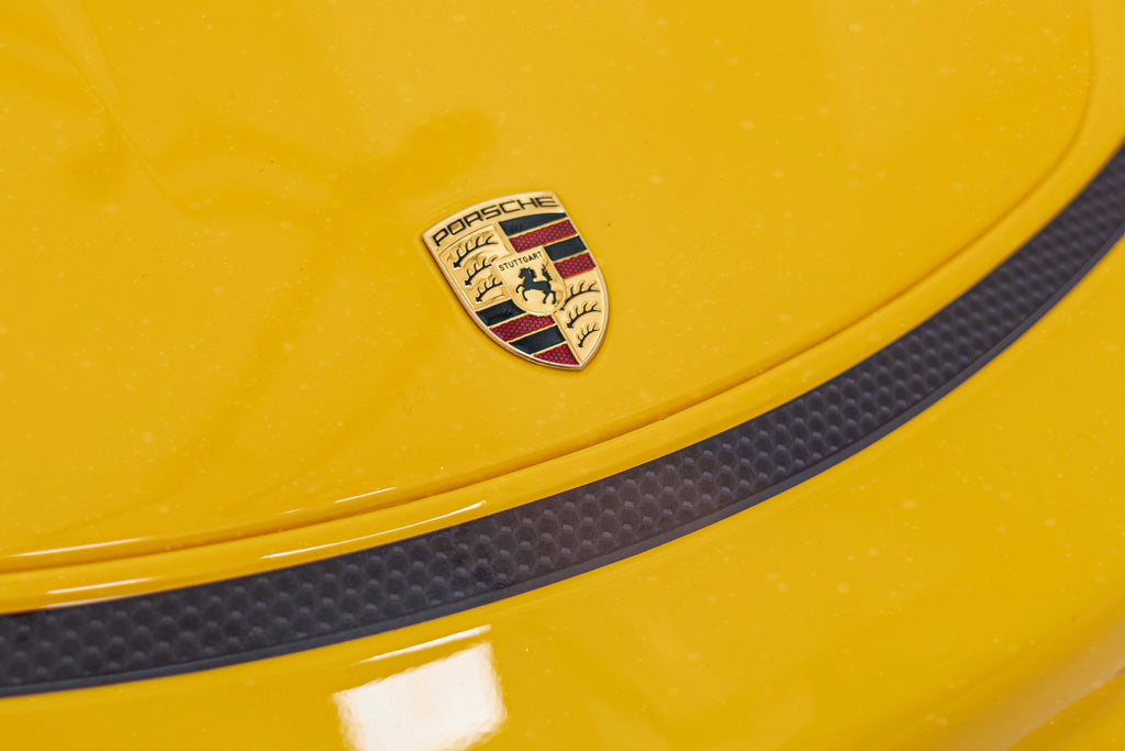 Porsche Spyder RS 718  vehicle Painting Yellow