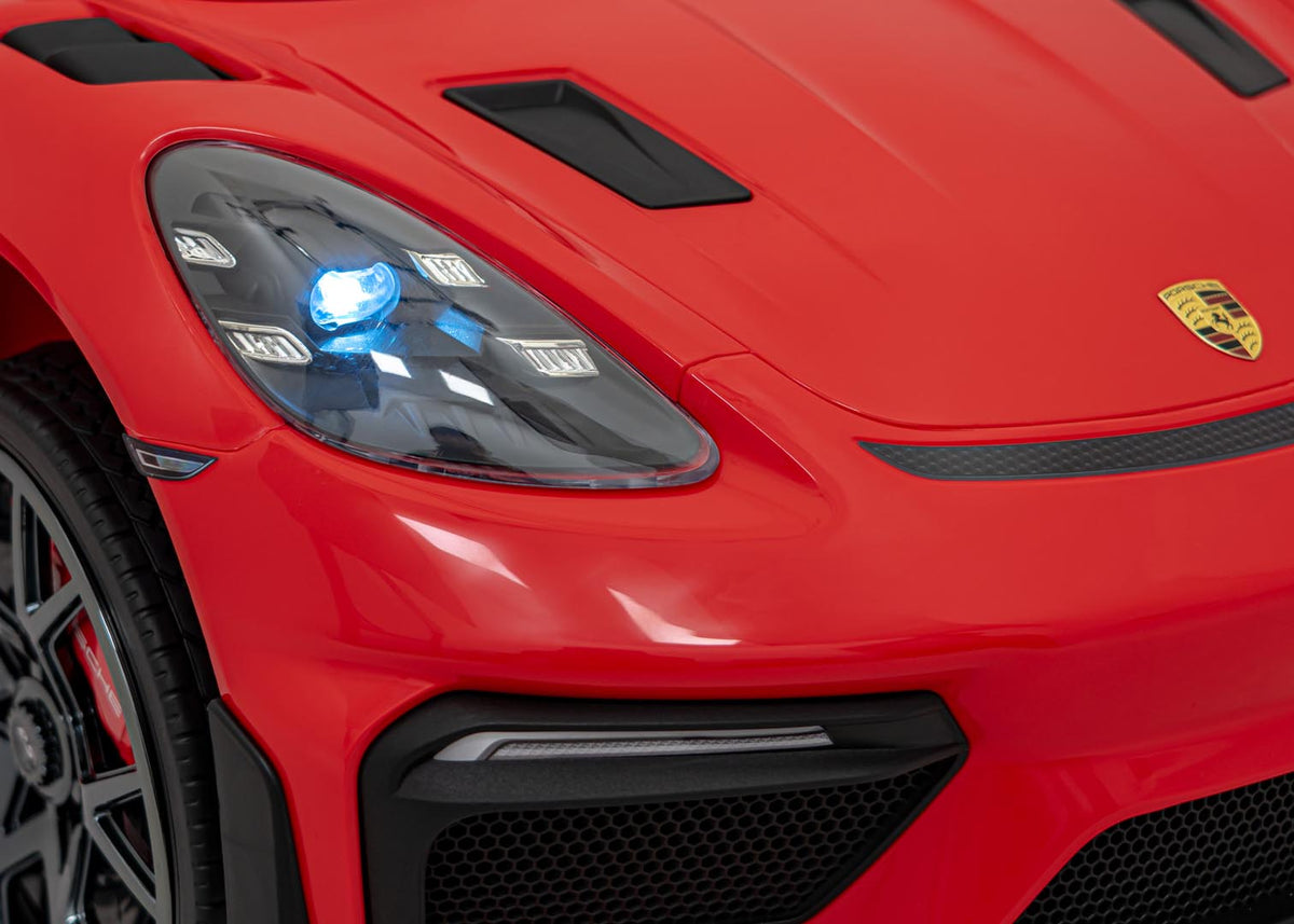 Porsche Spyder RS 718  vehicle Red
