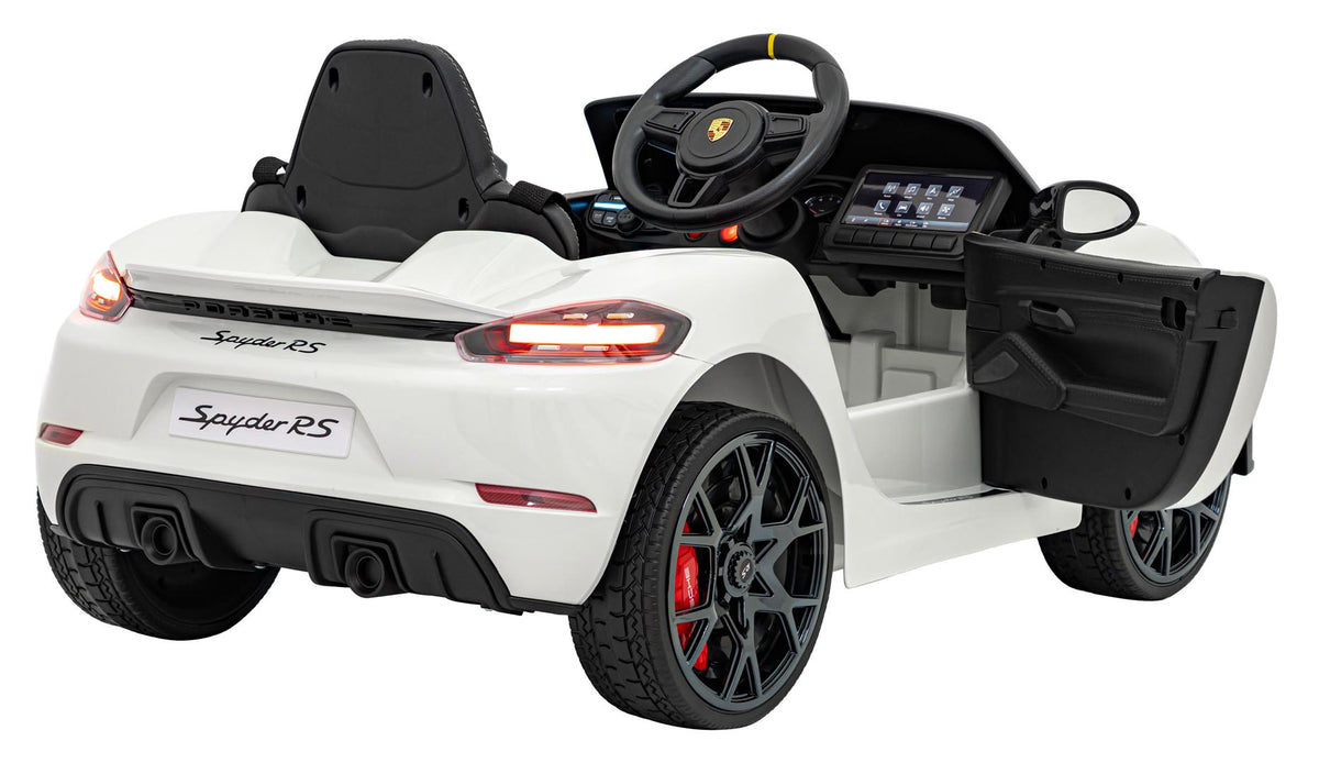 Porsche Spyder RS 718  vehicle Painting White
