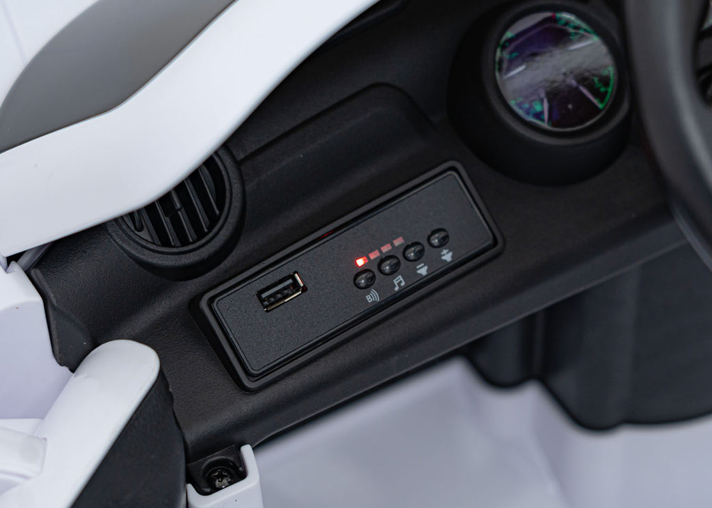 Elektrické autíčko RUF CTR3 biela