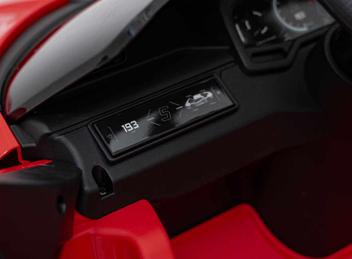 Vehicle Lamborghini Revuelto Red