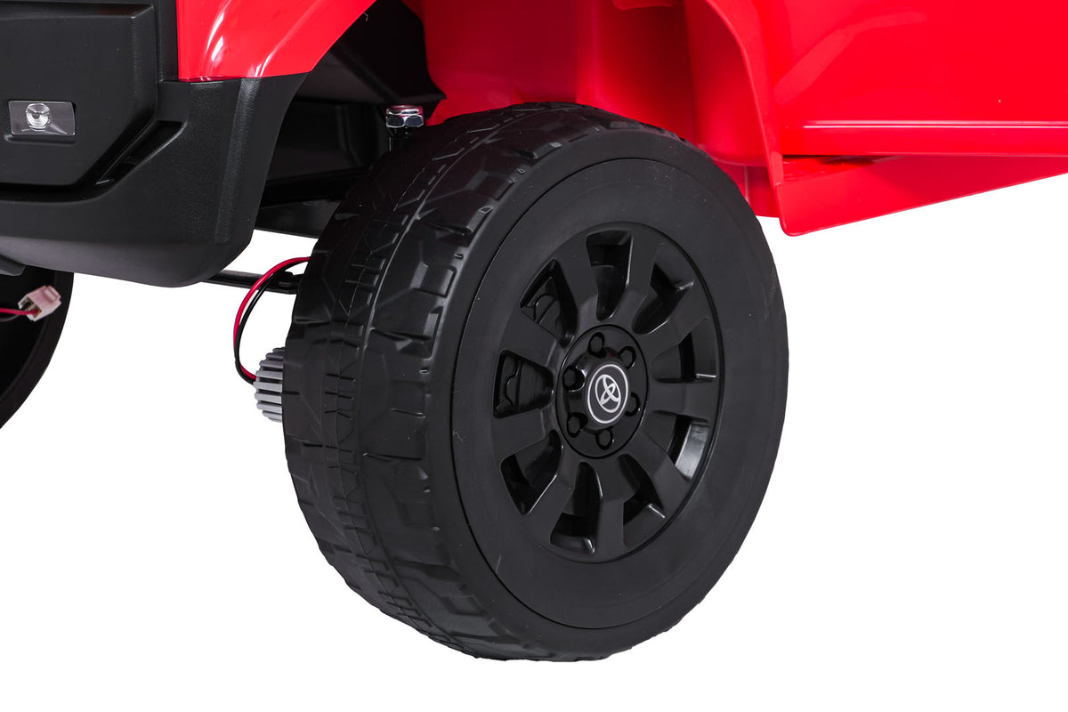 Elektrické autíčko Toyota Land Cruiser PRADO červená